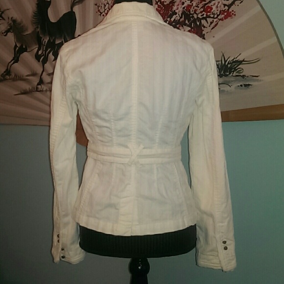 Distressed Fitted/Belted Blazer - Victorian Feel! - Picture 5 of 8